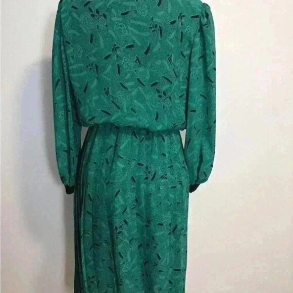 Vintage Dress - Picture 6 of 8